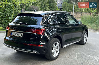 Позашляховик / Кросовер Audi Q5 2020 в 