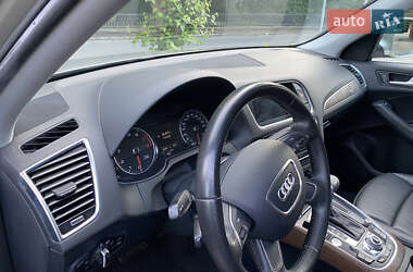 Внедорожник / Кроссовер Audi Q5 2013 в 