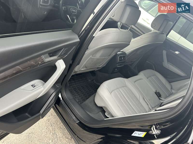 Позашляховик / Кросовер Audi Q5 2018 в Києві