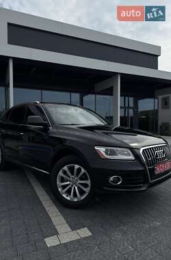 Внедорожник / Кроссовер Audi Q5 2016 в 