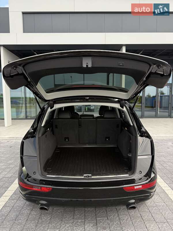Позашляховик / Кросовер Audi Q5 2016 в Львові