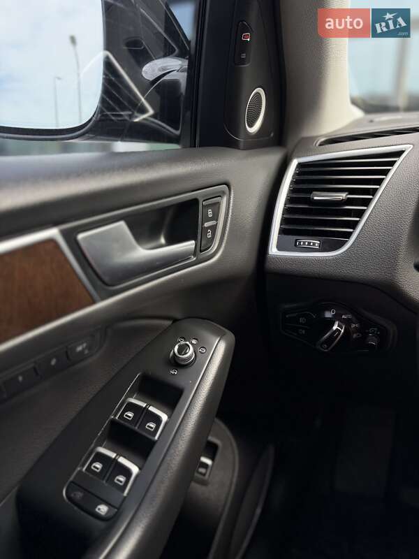 Позашляховик / Кросовер Audi Q5 2016 в Львові