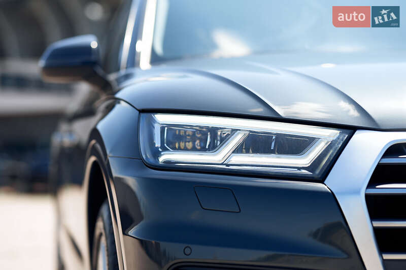 Внедорожник / Кроссовер Audi Q5 2018 в Львове