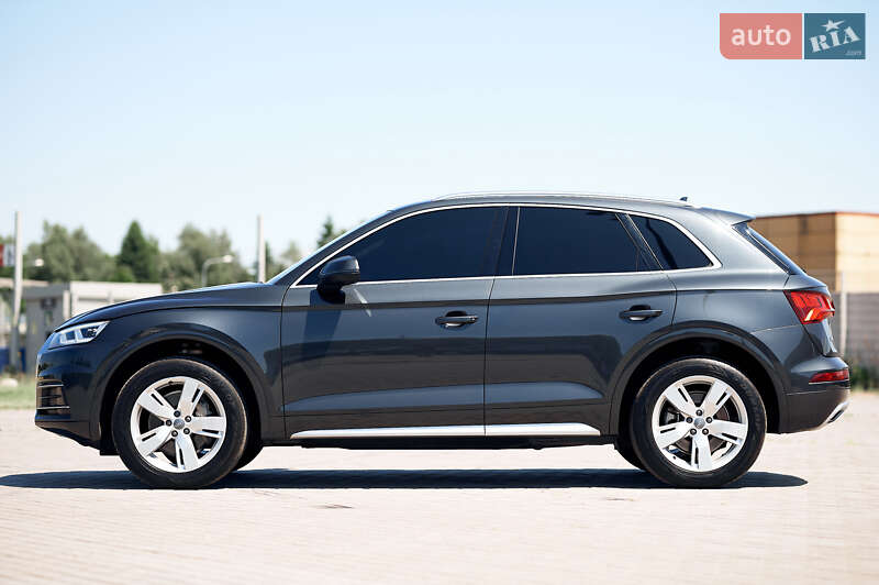 Внедорожник / Кроссовер Audi Q5 2018 в Львове