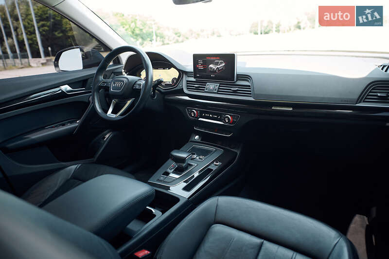 Внедорожник / Кроссовер Audi Q5 2018 в Львове