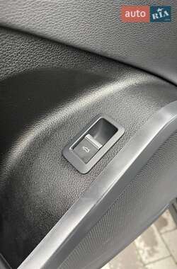 Внедорожник / Кроссовер Audi Q5 2022 в 
