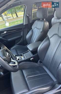 Внедорожник / Кроссовер Audi Q5 2019 в 