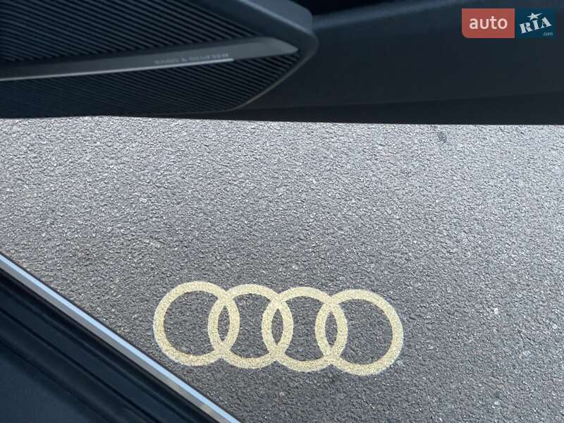 Внедорожник / Кроссовер Audi Q5 2019 в Белой Церкви