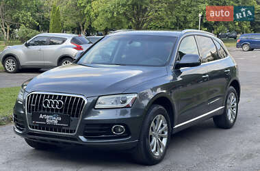 Позашляховик / Кросовер Audi Q5 2015 в 