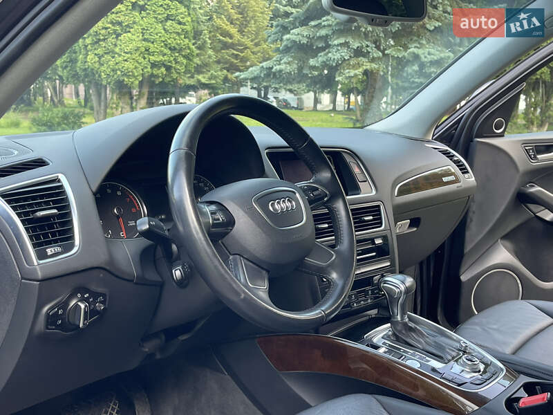 Внедорожник / Кроссовер Audi Q5 2015 в Ровно