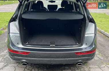 Позашляховик / Кросовер Audi Q5 2015 в 