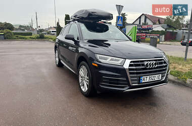 Внедорожник / Кроссовер Audi Q5 2018 в 