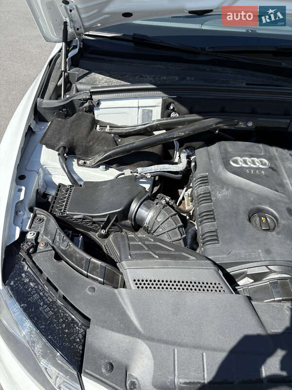 Позашляховик / Кросовер Audi Q5 2009 в Хмільнику