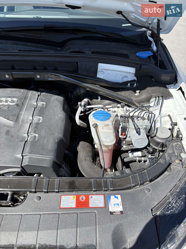 Позашляховик / Кросовер Audi Q5 2009 в Хмільнику