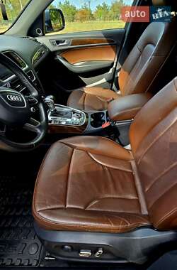 Внедорожник / Кроссовер Audi Q5 2012 в 