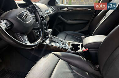 Внедорожник / Кроссовер Audi Q5 2012 в 