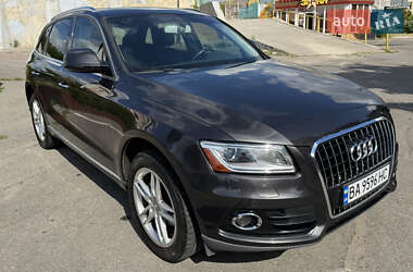 Внедорожник / Кроссовер Audi Q5 2016 в 
