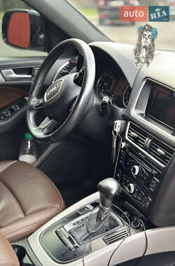 Позашляховик / Кросовер Audi Q5 2014 в 