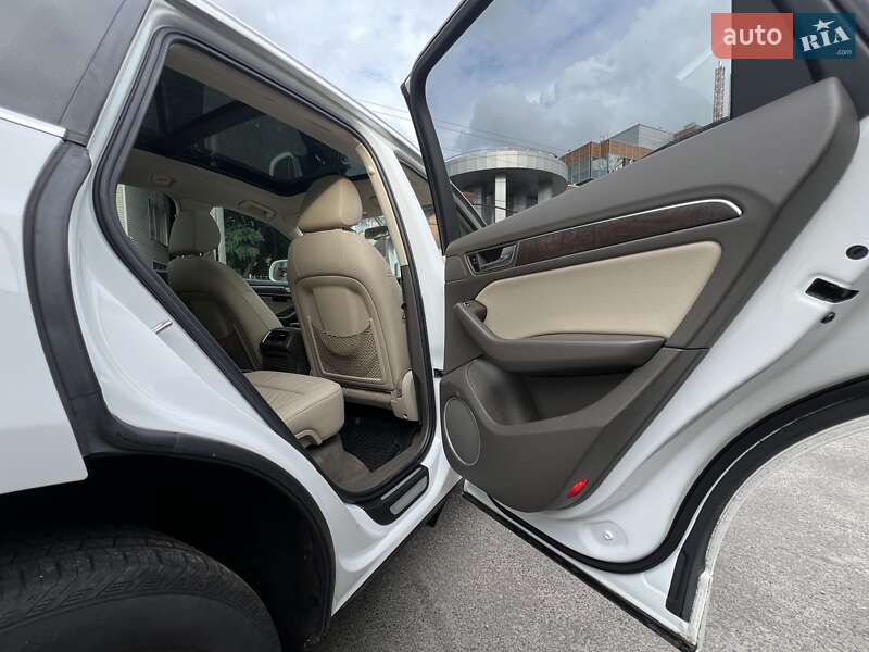 Позашляховик / Кросовер Audi Q5 2013 в Києві