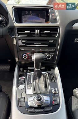 Внедорожник / Кроссовер Audi Q5 2014 в 