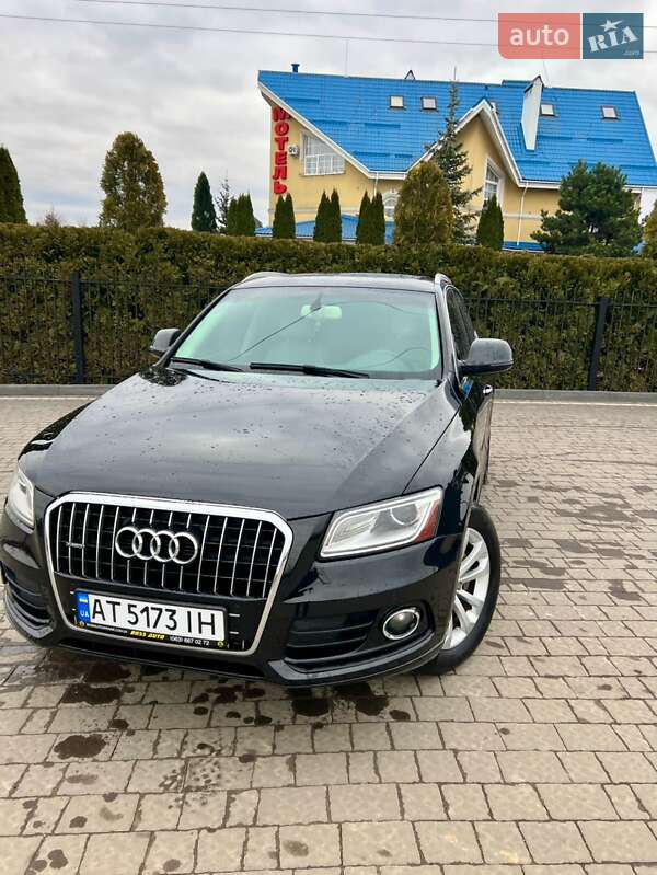 Позашляховик / Кросовер Audi Q5 2015 в Долині