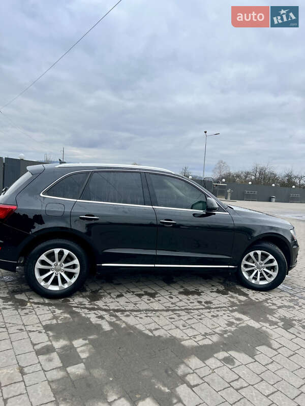 Внедорожник / Кроссовер Audi Q5 2015 в Долине
