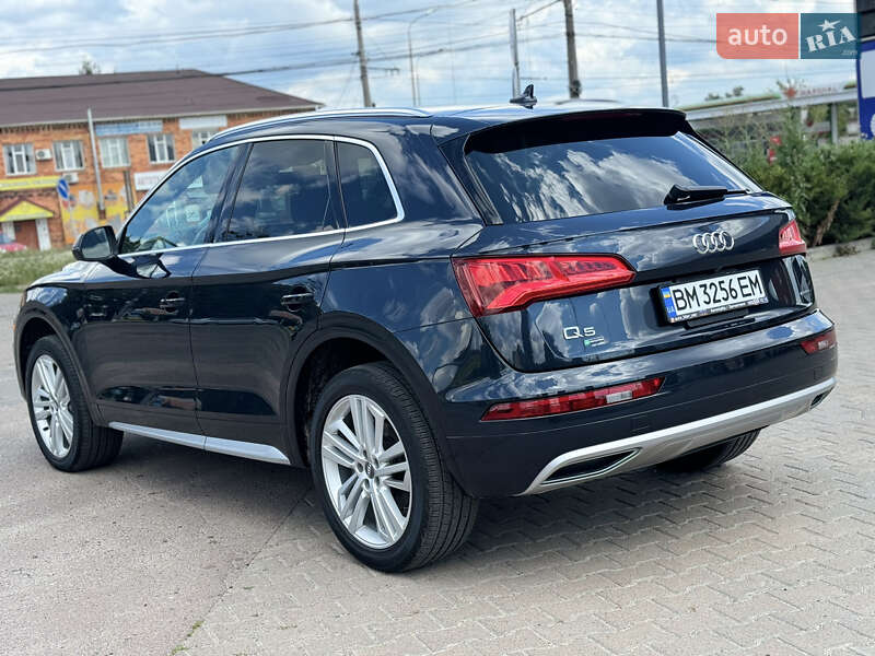 Позашляховик / Кросовер Audi Q5 2019 в Сумах