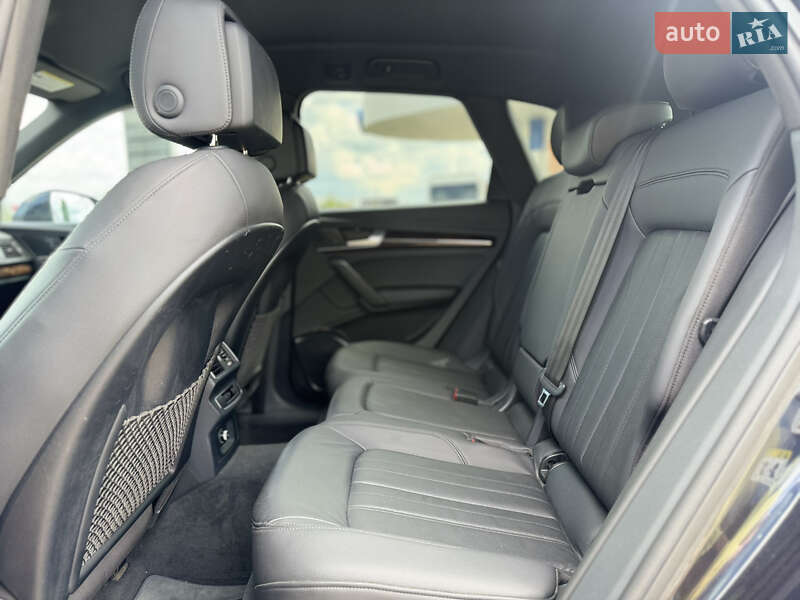 Позашляховик / Кросовер Audi Q5 2019 в Сумах