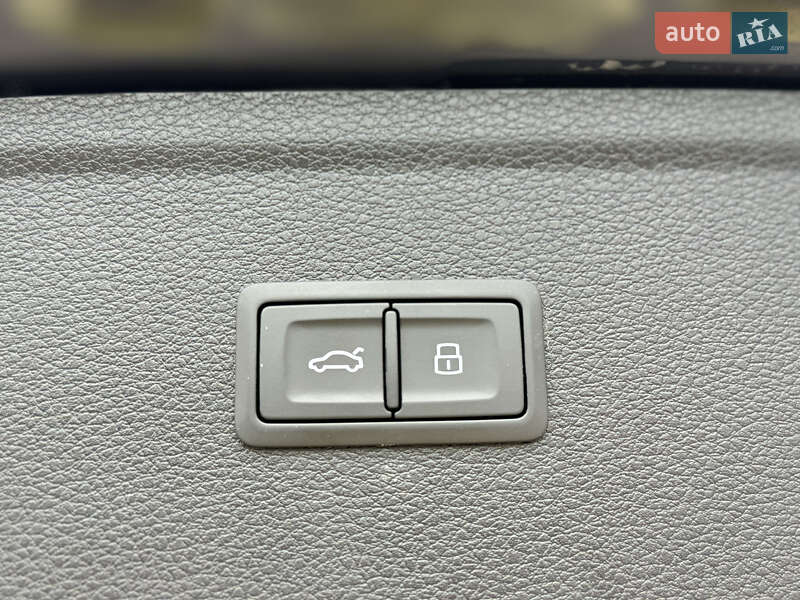 Позашляховик / Кросовер Audi Q5 2019 в Сумах