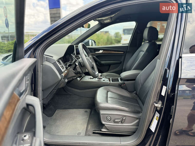 Позашляховик / Кросовер Audi Q5 2019 в Сумах