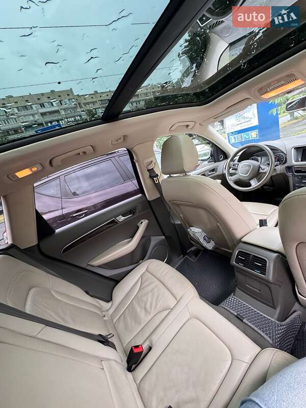 Внедорожник / Кроссовер Audi Q5 2011 в Киеве фото 11 Внедорожник / Кроссовер Audi Q5 2011 в Киеве