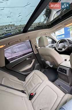 Внедорожник / Кроссовер Audi Q5 2011 в 