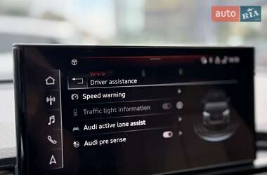 Внедорожник / Кроссовер Audi Q5 2022 в 
