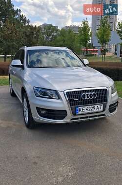 Внедорожник / Кроссовер Audi Q5 2009 в Днепре