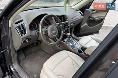 Позашляховик / Кросовер Audi Q5 2013 в 