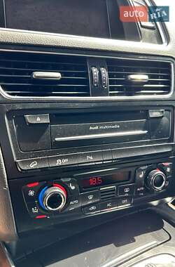 Позашляховик / Кросовер Audi Q5 2012 в 