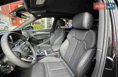 Внедорожник / Кроссовер Audi Q5 2024 в 