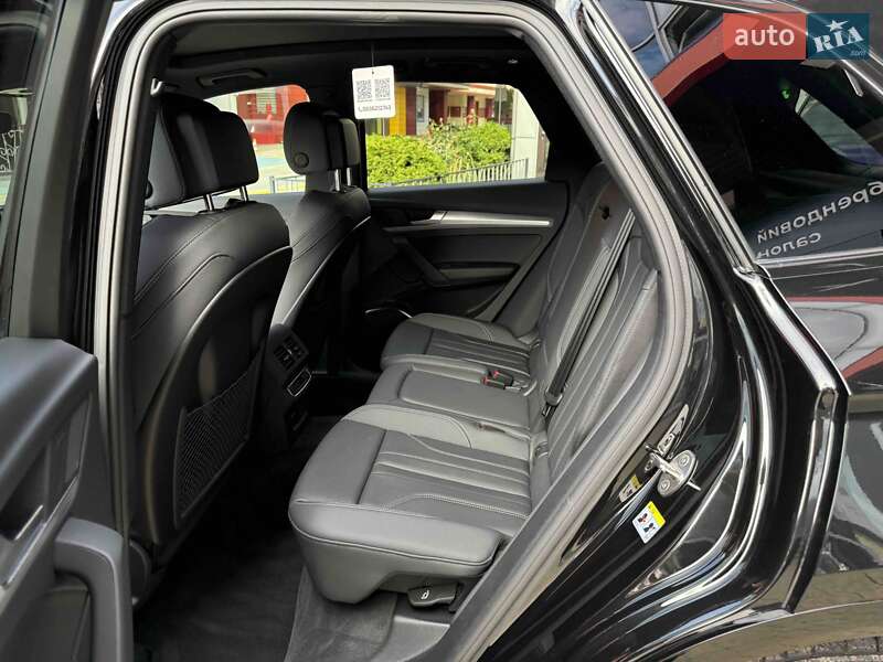 Позашляховик / Кросовер Audi Q5 2024 в Львові