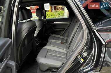 Внедорожник / Кроссовер Audi Q5 2024 в 