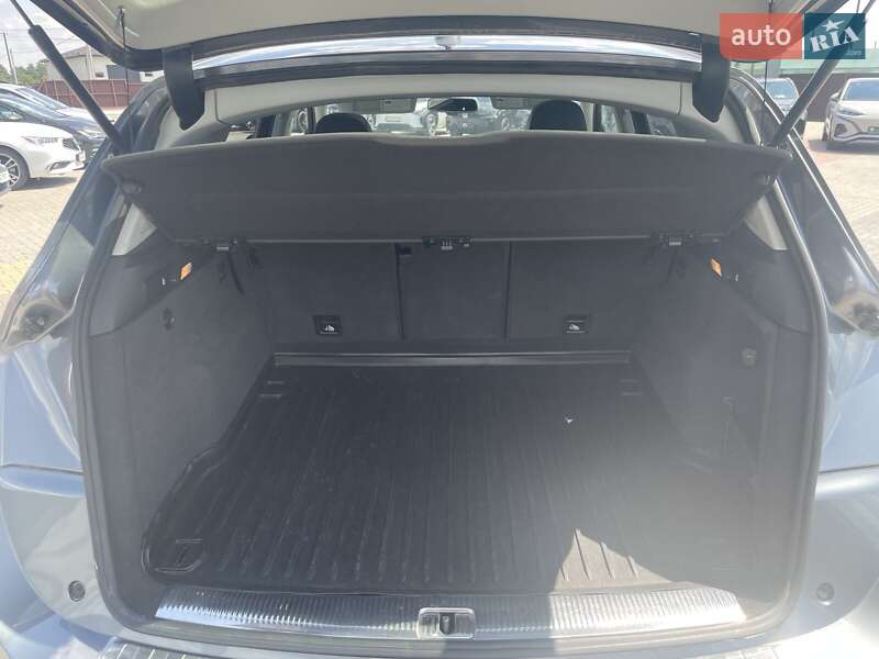 Внедорожник / Кроссовер Audi Q5 2015 в Львове