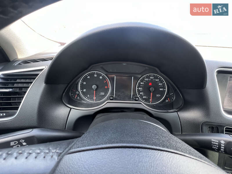 Позашляховик / Кросовер Audi Q5 2011 в Львові