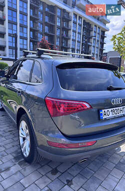 Внедорожник / Кроссовер Audi Q5 2011 в 