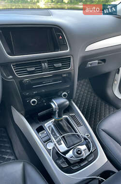 Внедорожник / Кроссовер Audi Q5 2014 в 
