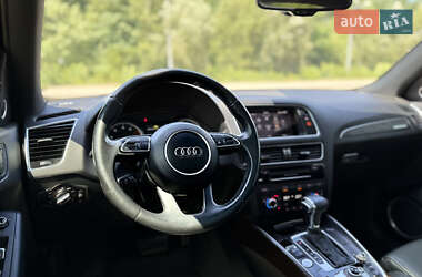 Позашляховик / Кросовер Audi Q5 2016 в 
