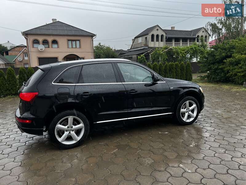 Позашляховик / Кросовер Audi Q5 2014 в Чернівцях