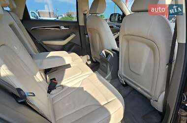 Внедорожник / Кроссовер Audi Q5 2011 в 