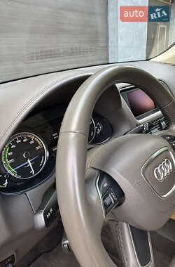 Внедорожник / Кроссовер Audi Q5 2013 в 