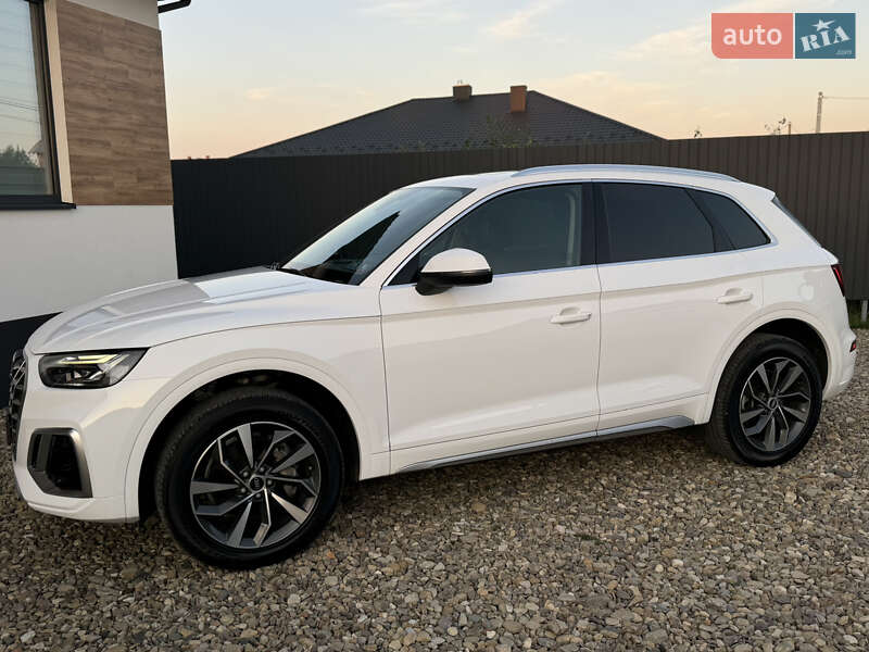 Внедорожник / Кроссовер Audi Q5 2021 в Стрые