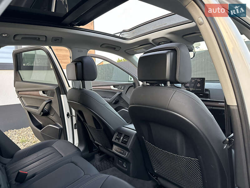 Внедорожник / Кроссовер Audi Q5 2021 в Стрые