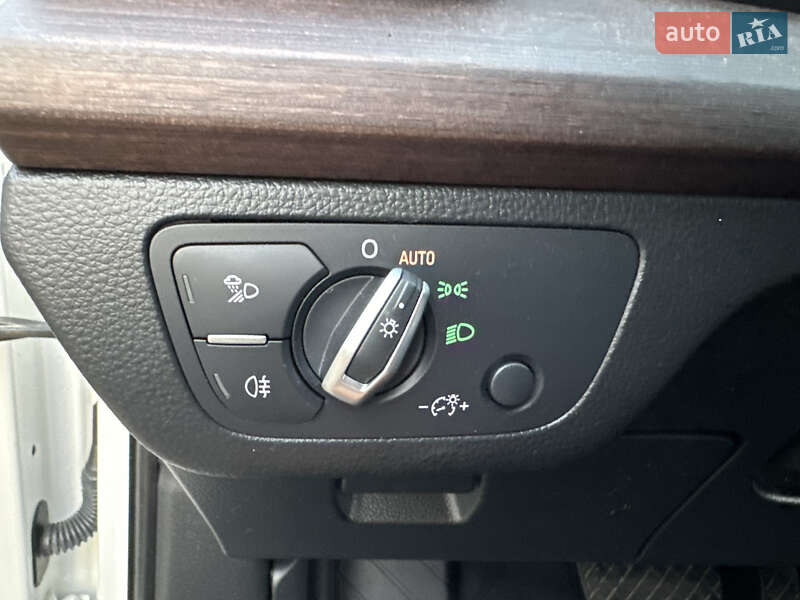 Внедорожник / Кроссовер Audi Q5 2021 в Стрые